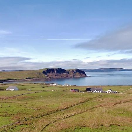 Cnoc Ruaraidh Cottage Kilmuir  Екстериор снимка