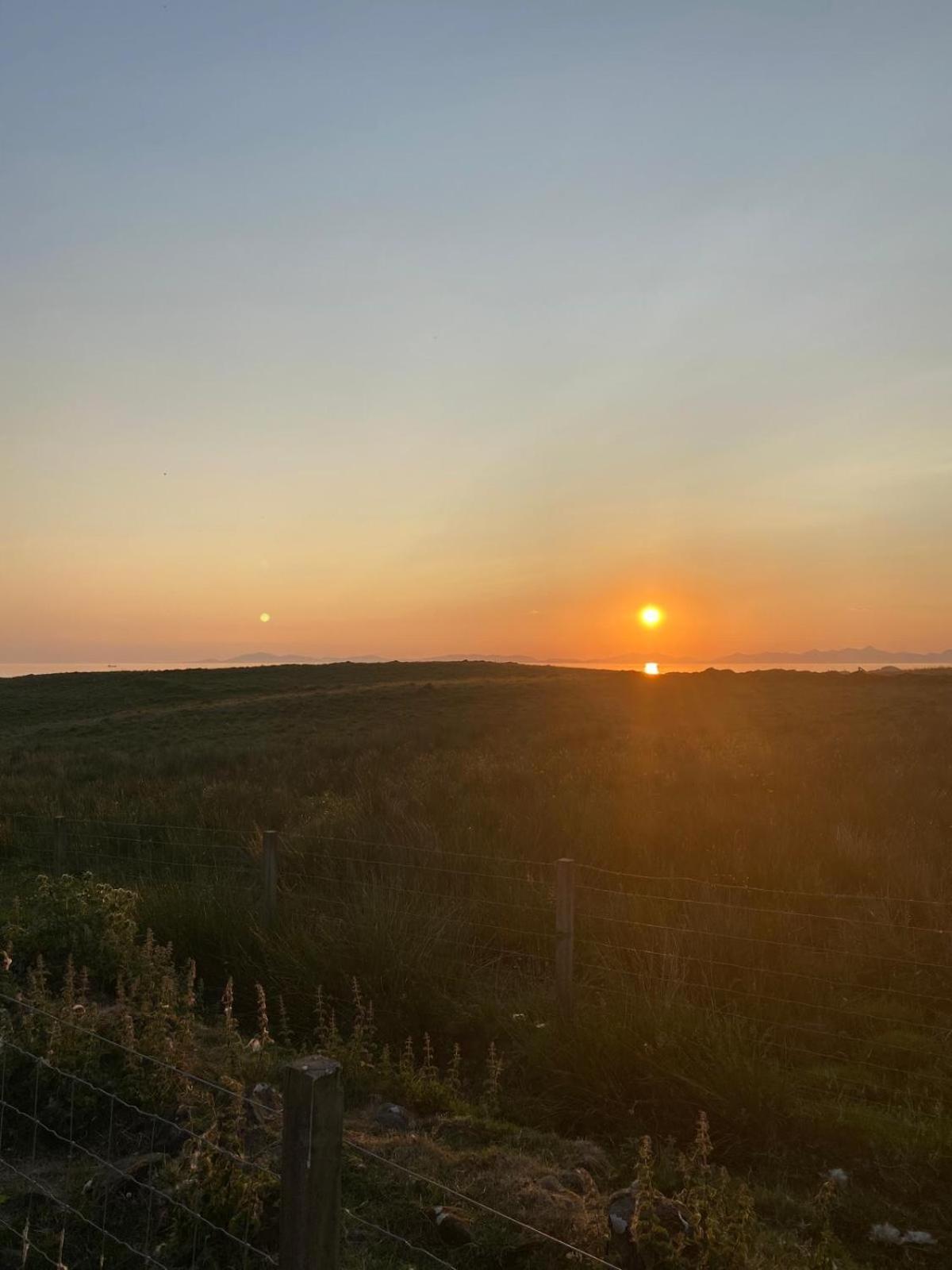 Cnoc Ruaraidh Cottage Kilmuir  Екстериор снимка